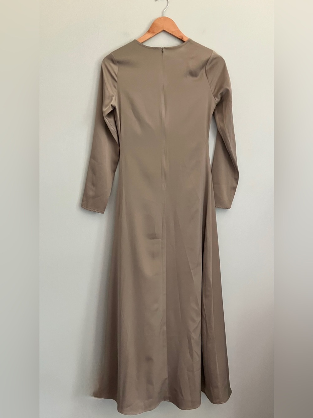 ELAA Muted Olive Green/Taupe Satin Long Sleeve A-Line Maxi Dress Size XXS-XS - Picture 6 of 12